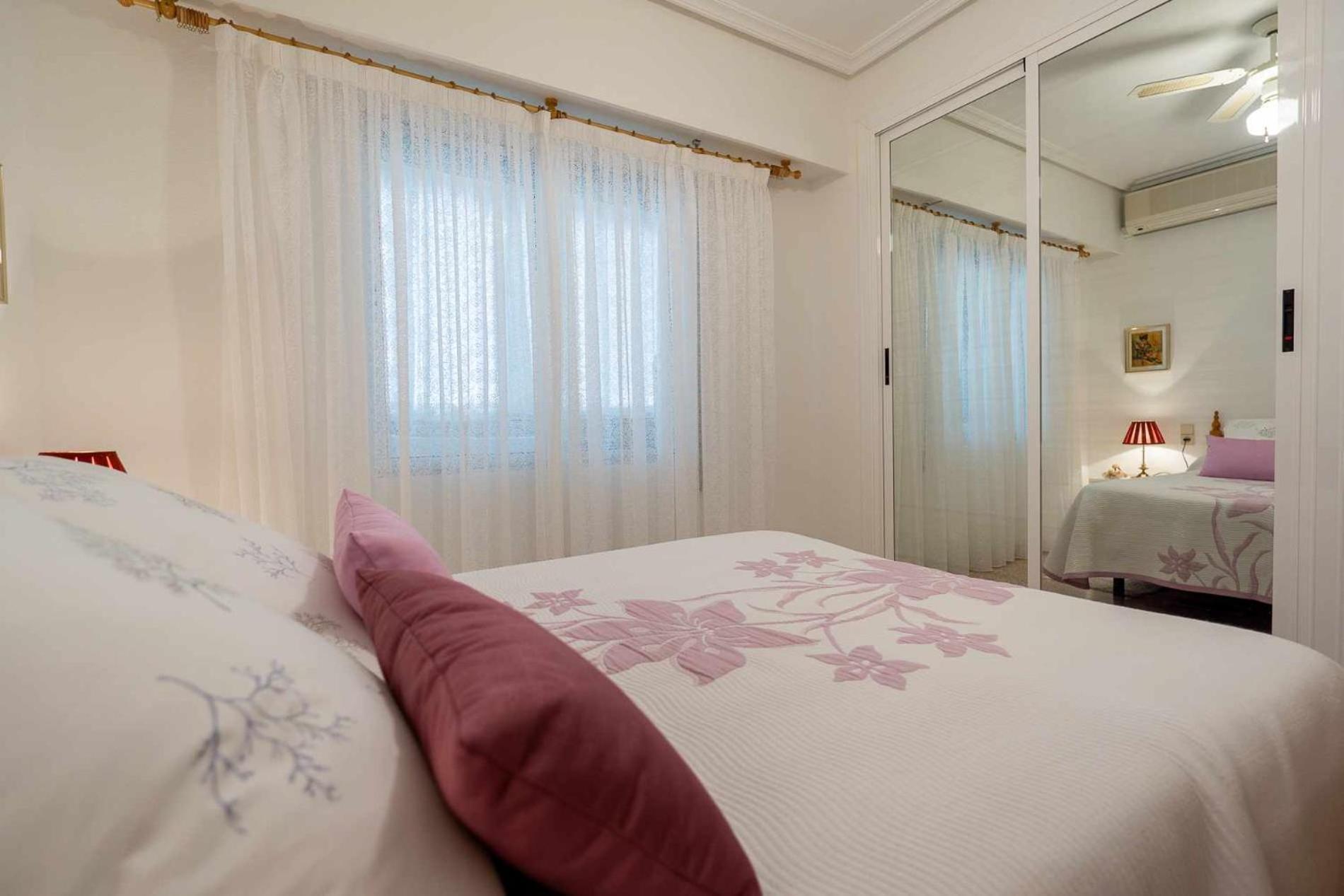 Rentafive Cerca Del Puerto 2 Min Andando Playa Apartment Santa Pola Luaran gambar